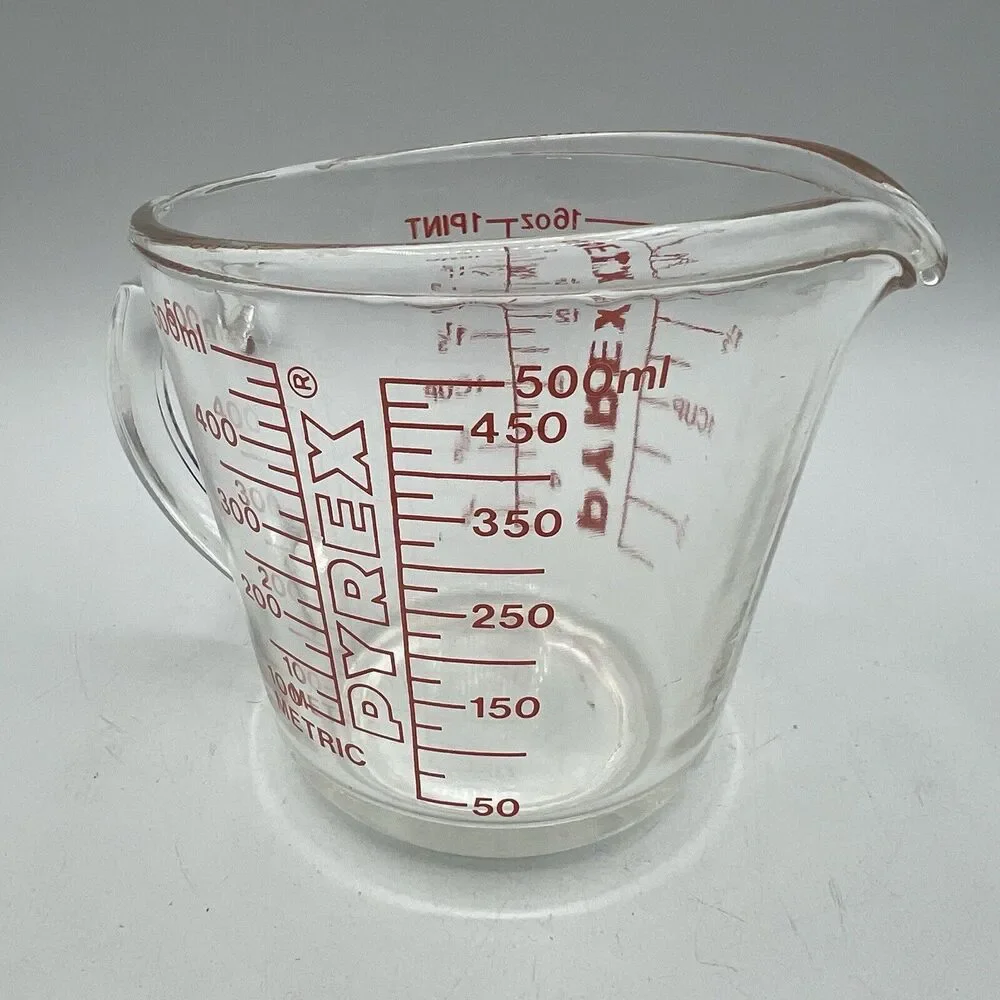 Vintage Glass Pyrex Liquid Measuring 2 Cup 516 Glass Red Letter D-Handle